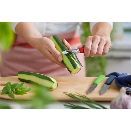 Opinel Eplucheur Microdenté Lame Inox 6 Cm Coloris Rouge 5 Opinel Eplucheur Microdenté Lame Inox 6 Cm Coloris Rouge – Image 3